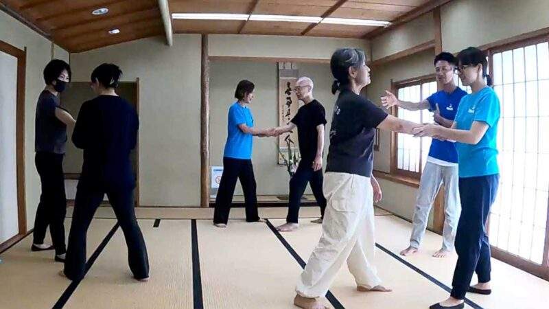 身体感覚基礎セミナーの様子,身体の使い方講座,青木正儀,マインドクリエイト